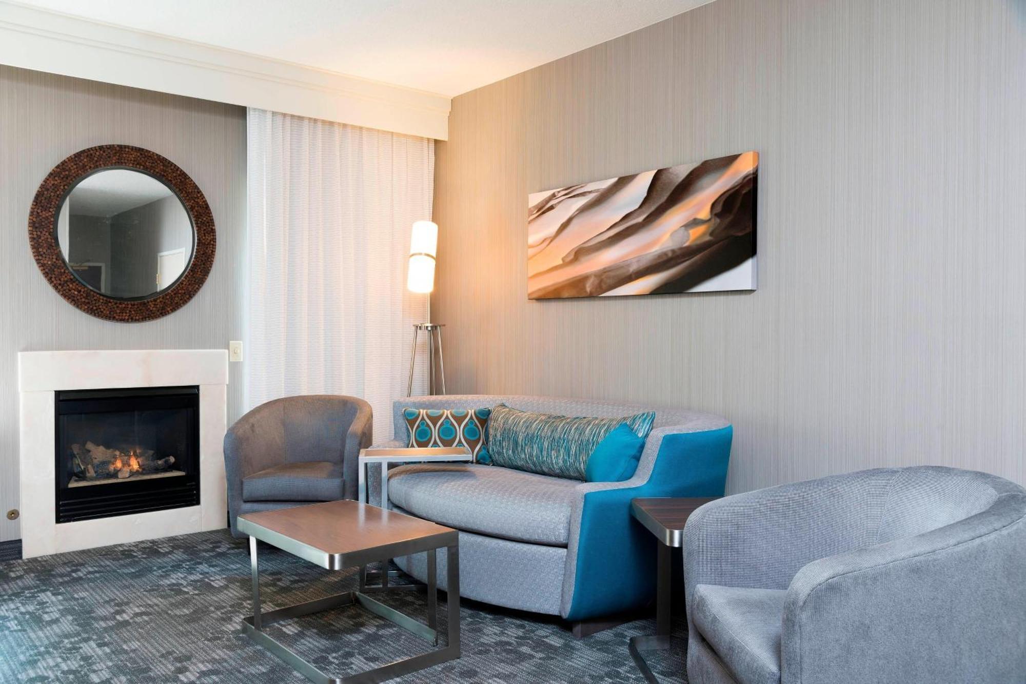 Courtyard By Marriott Traverse City Exterior foto