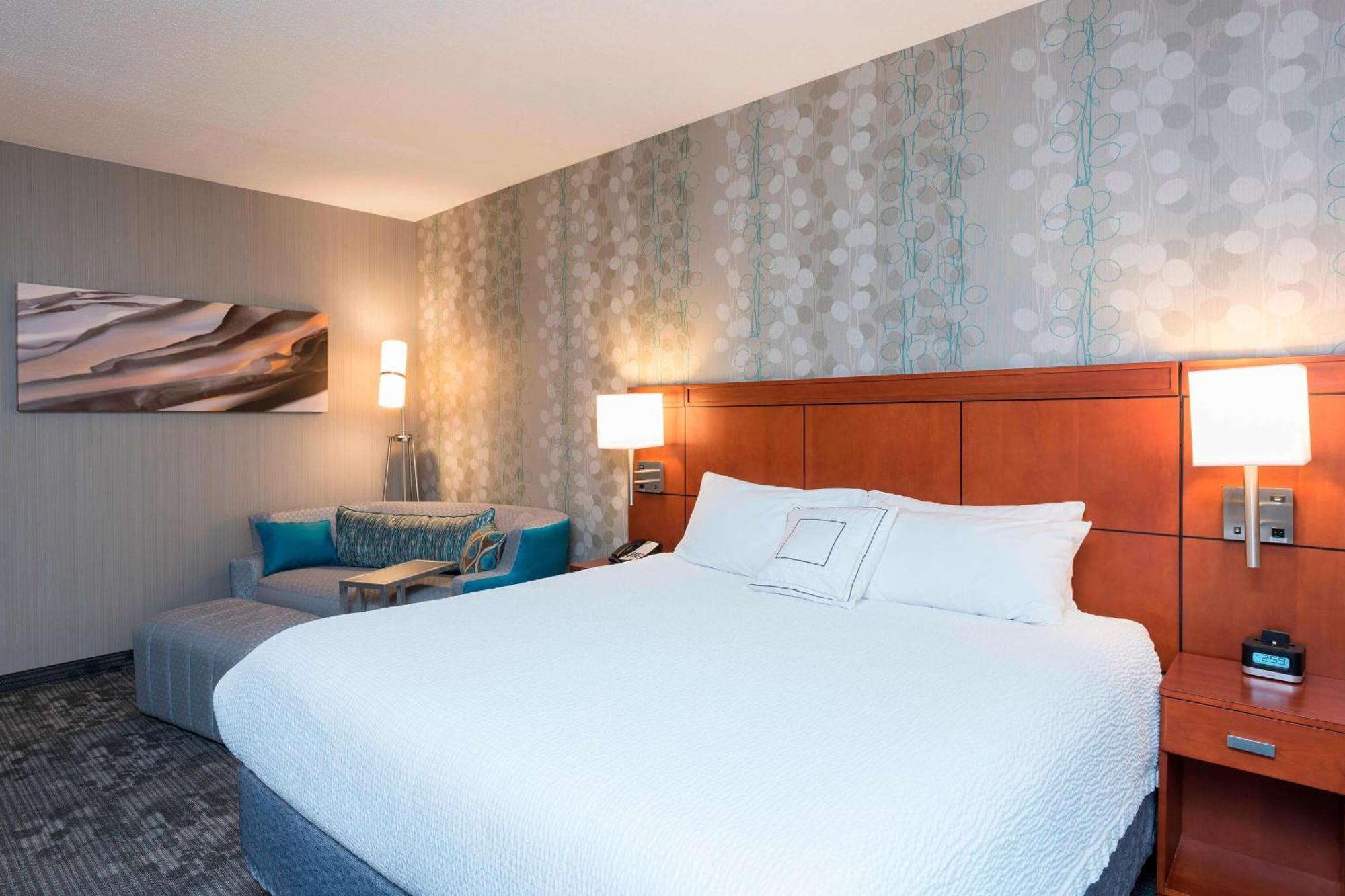 Courtyard By Marriott Traverse City Exterior foto